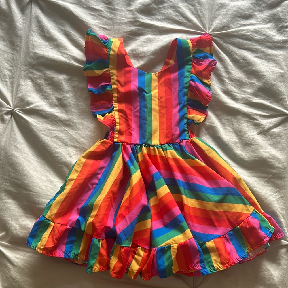 Rainbow party dress 2T sized. Adorable ruffled dress